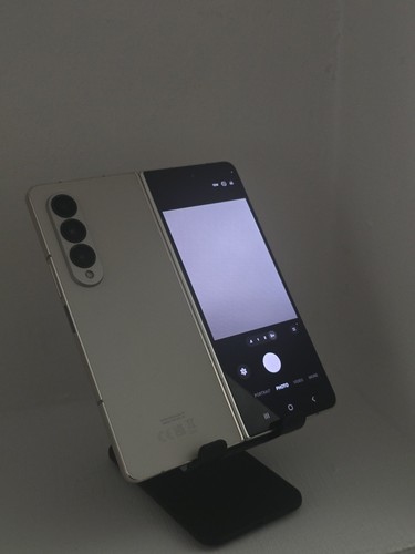 Samsung galaxy fold - z,