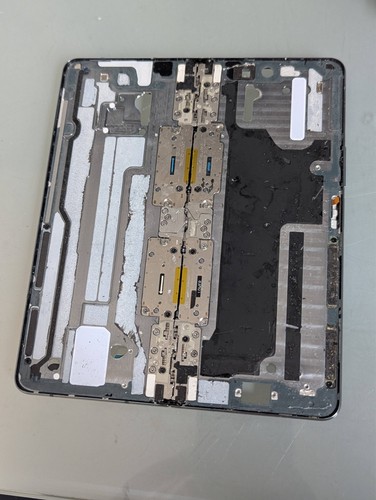 Samsung galaxy fold - z, 4